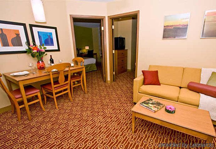 Hotel Towneplace 3*